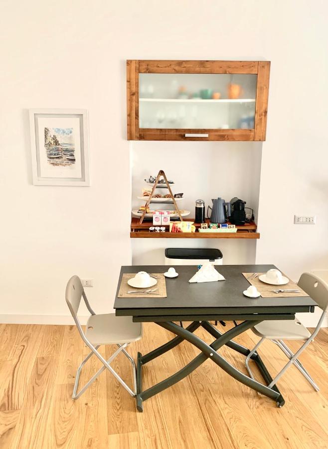 La Dimora Del Barone Bed & Breakfast Salerno Ngoại thất bức ảnh